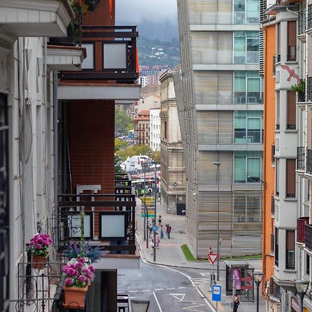 Inar Centrico Apartamento Junto Ayuntamiento & Ria Apartment Bilbao Exterior photo