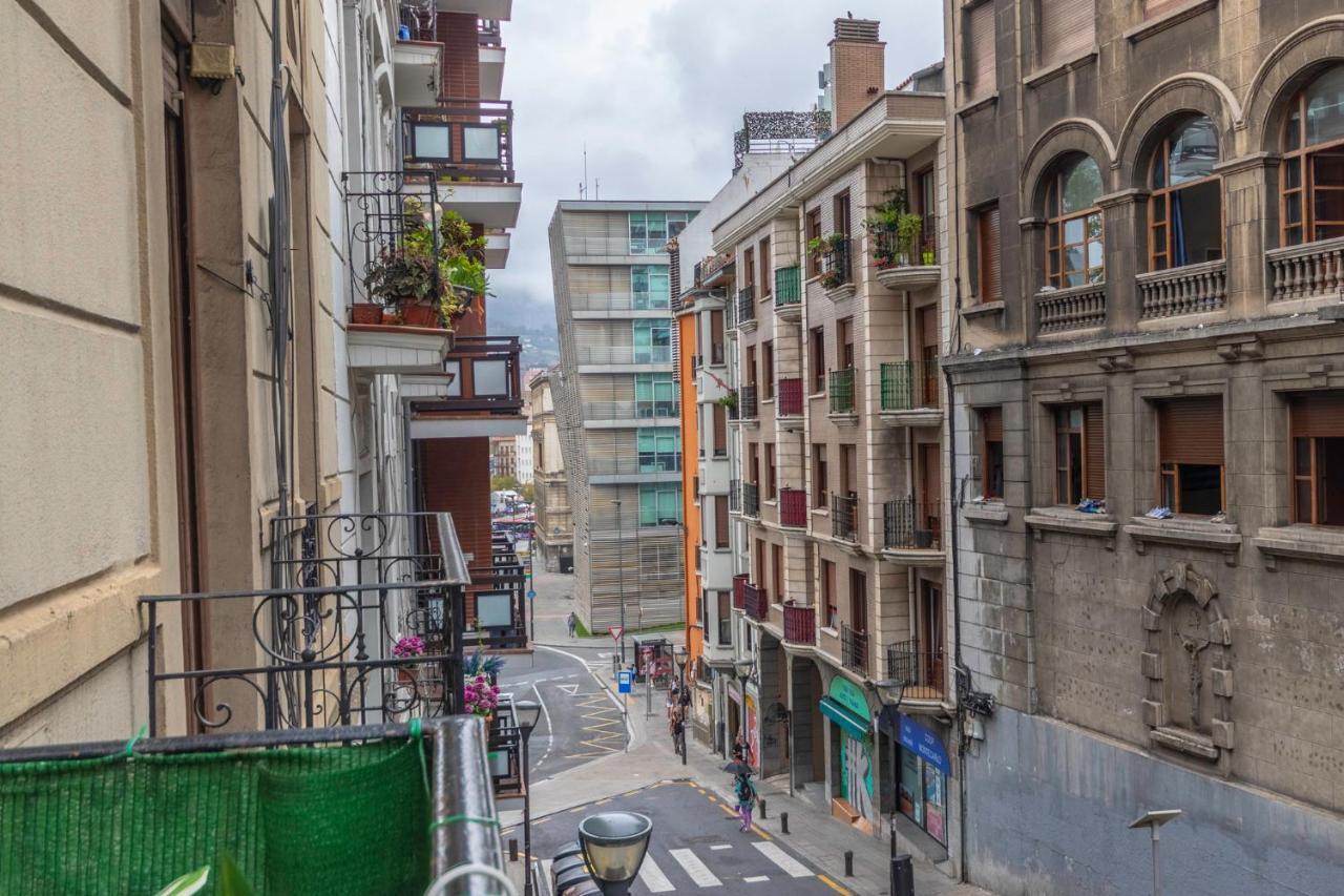 Inar Centrico Apartamento Junto Ayuntamiento & Ria Apartment Bilbao Exterior photo